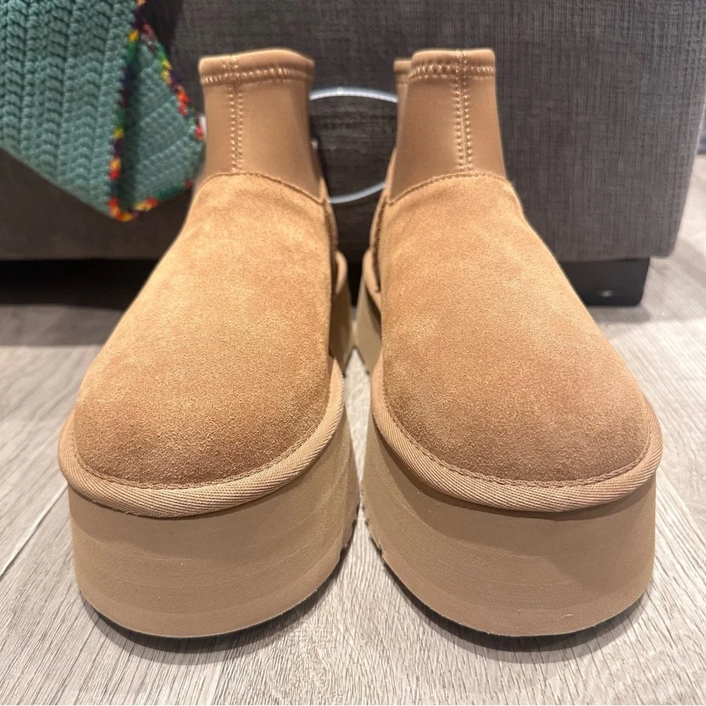 UGG classic Mini Dipper Chestnut Platform Boots NEW
